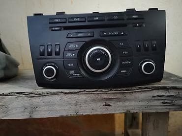 Mazda: 2010-2011 Mazda 3 Satellite Radio CD MP3 Player ideal vesiyetde — 1