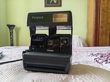 soba islenmis: Polaroid 636 Closeup ani fotoaparat - Klassik 600 seriyası kasetlərlə — 2
