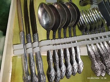 acar naboru satilir: Çəngəl bıçaq dəsti Komplektasiya (şəkillərə əsasən): - 6 ədəd süfrə — 3