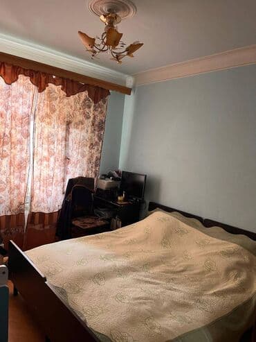 9 mkr kohne binalar: Bakı, 3 otaqlı, Köhnə tikili, m. Həzi Aslanov, 72 kv. m — 3