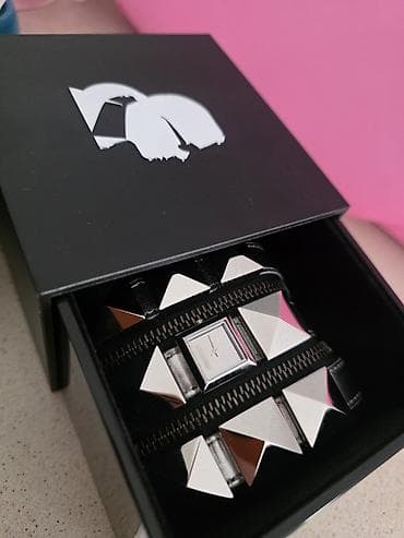 Toy paltarları və aksesuarları: Yeni, Qol saatı, rəng - Qara — 4