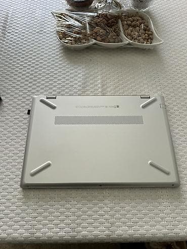 komputer notebook: HP Pavilion 15 (model 15-cs3056ur) noutbuk Texniki xüsusiyyətlər: - — 3
