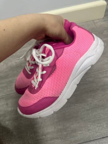 fitnes üçün qadın krosovkaları: Ölçü: 37, rəng - Çəhrayı, İşlənmiş — 1