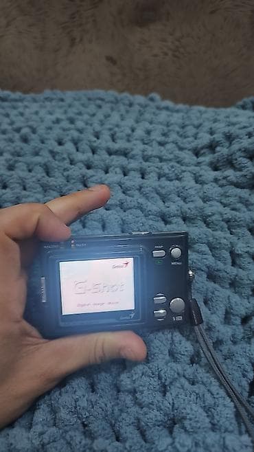 airpods 5: Fotokamera Fotoaparat G-Shot D5123 model kompakt dijital Heçbir — 6