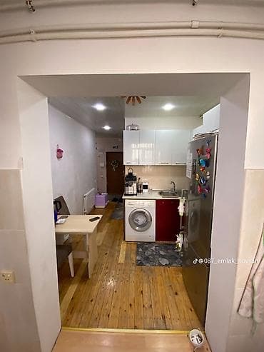 gozel baki mtk ev satilir: Hövşan qəsəbəsi. 9/9 mərtəbə, 2 otaqlı mənzil. Planlaşdırma: - Geniş — 7