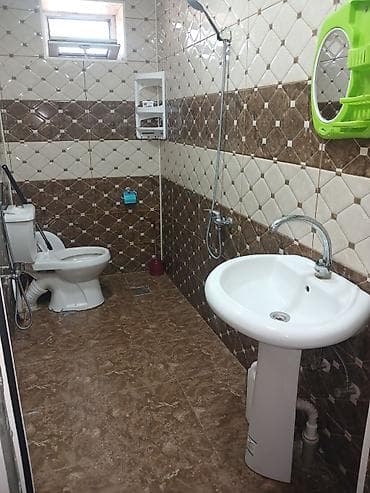 nzs ev kiraye: 2otaqli heyet evi ewyalari ile birge kiraye verilir.Aileye — 5