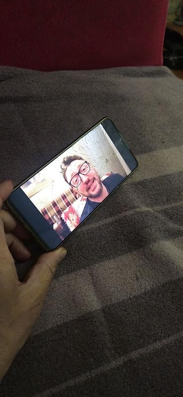 kamen sekilleri: Huawei rəng - Mavi, Qırıq — 3