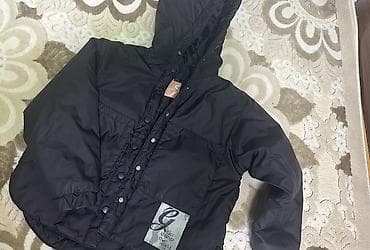 Uşaq geyimi və ayaqqabıları: Çox ucuz Uşaq qış geyim dəsti, kurtkalar hər biri 25 AZN, şalvarlar — 3