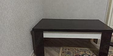 Jurnal masası, Açılmayan, Taxta, Dördbucaq masa