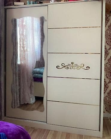 matraslarin satisi: Eni 1.70 hundurlu 2metr 150 azn dolab satilir hec bir prablemi yoxdu — 1