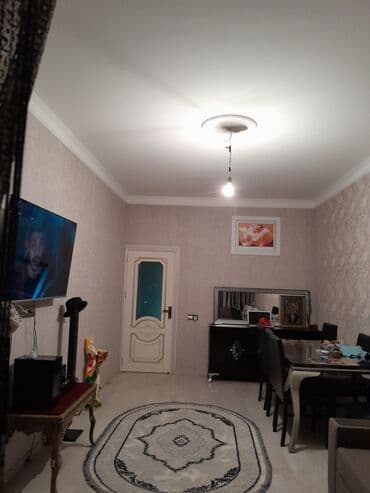 Qarajlar: 2 otaqlı, Yeni tikili, 65 kv. m — 12