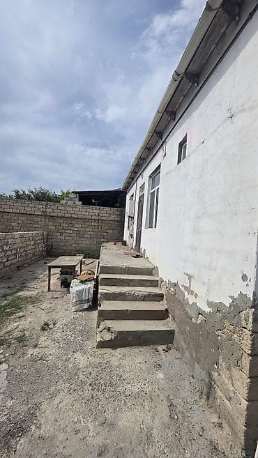 heyet evi kreditle: 3 otaqlı, 90 kv. m, Təmirsiz — 2