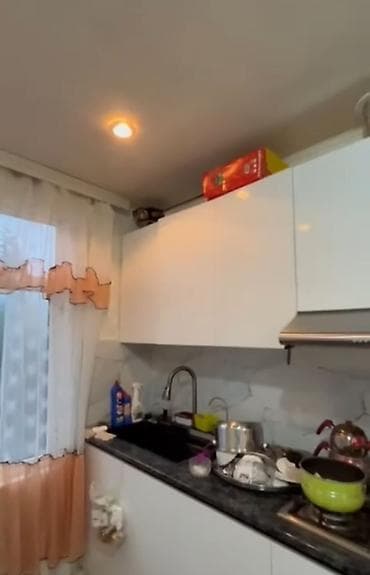 Lənkərn Boyuk Bazar Seyx Zahid kucesinde yerlesen 2 otagli heyat evi — 1