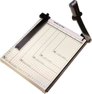 Резак для бумаги Сведения о продукте Размер: 22,8 x 16 x 1,4 Формат