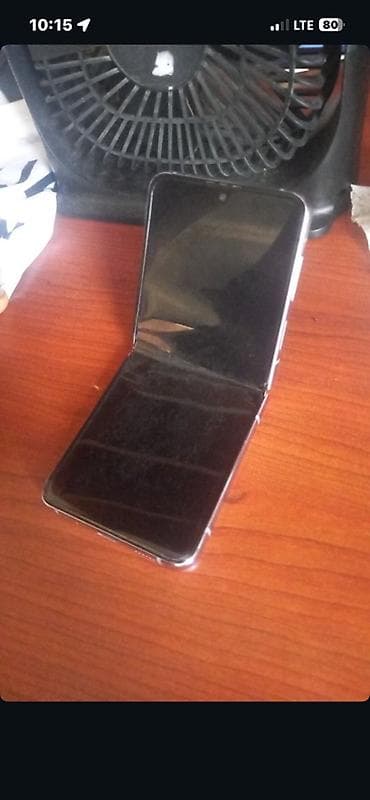 samsung ue32j4500: Samsung Galaxy Z Flip 4, 256 GB, rəng - Bənövşəyi, Barmaq izi — 2