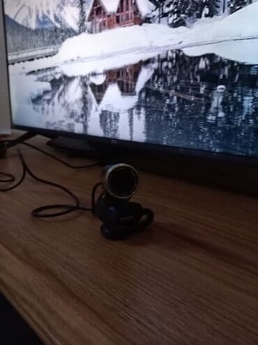 USB veb-kamera - Kompüter və noutbuklar üçün USB qoşulma - Masaya və