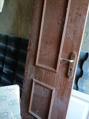 Taxta iç qapı – klassik dizayn - Material: ağac əsaslı panel