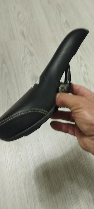 Musiqi alətləri: Zluta velosiped oturacağı dəyərindən çox aşağı qoymuşam işləndiyi — 5