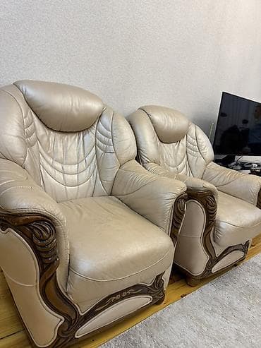 oyuncu kreslo: İşlənmiş, Künc divan, 2 kreslo, Açılan — 4