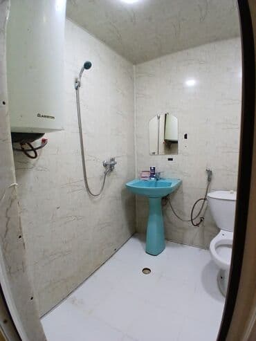 kiraye ev savalan: Tələbə xanıma 1 nəfər xanım otaq yoldaşı lazımdır. Fikri ciddi — 10