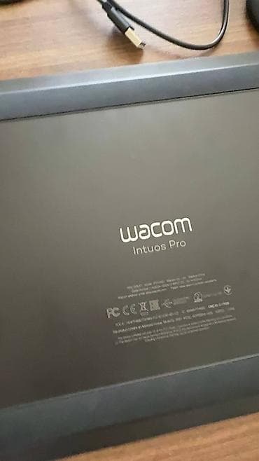 Digər planşetlər: Başlıq: Peşəkar qrafik planşet Wacom Intuos Pro — Əla vəziyyətdə — 2