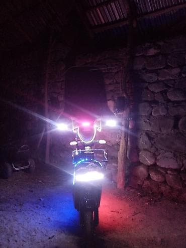 bmw 39 disk: Elektrik skuter – gecə üçün güclü işıqlandırmalı, səbətli — 2