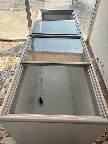 Ticarət üçün şüşə sürgülü qapaqlı dondurucu vitrin (ada tipli) — 4