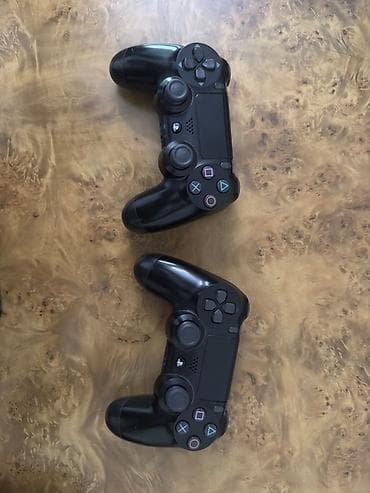 ps4 slim disk: Ps4 slim 1TB ev şəraitində çox az istifadə olunub içərisində 24 ədəd — 3