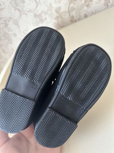 детские балетки для танцев: Tezedir keyfiyyetlidir. Son qiymet 20 azn hec geynilmeyib — 2