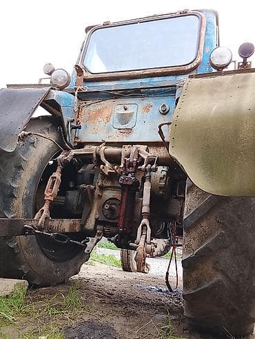 YMZ - Marka/model: YMZ - Yanacaq: Dize - Təkər formula: 4x2, ön dar