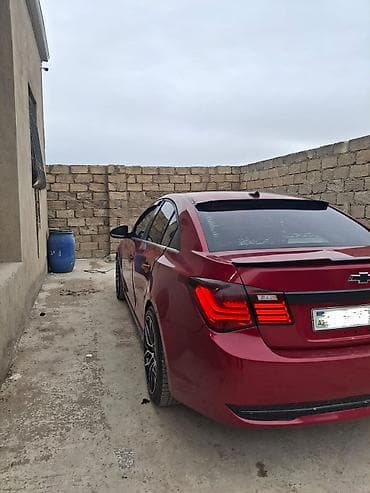 priora guzgu: Chevrolet Cruze: 1.4 l | 2011 il 288000 km Sedan — 5