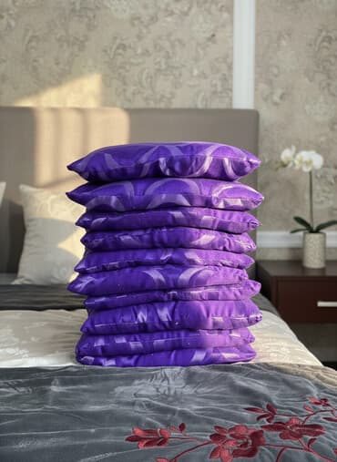 Dekorativ Sadə Yastıq — 1