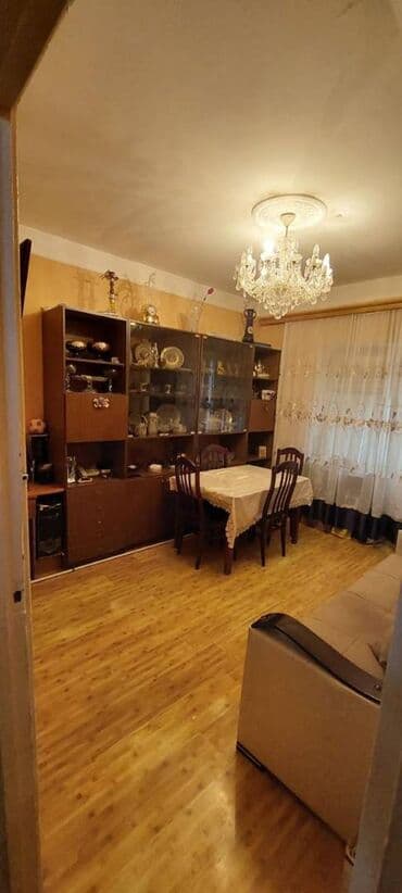 qobustan qesebesi: Bakı, 1 otaqlı, Köhnə tikili, m. Neftçilər, 35 kv. m — 3