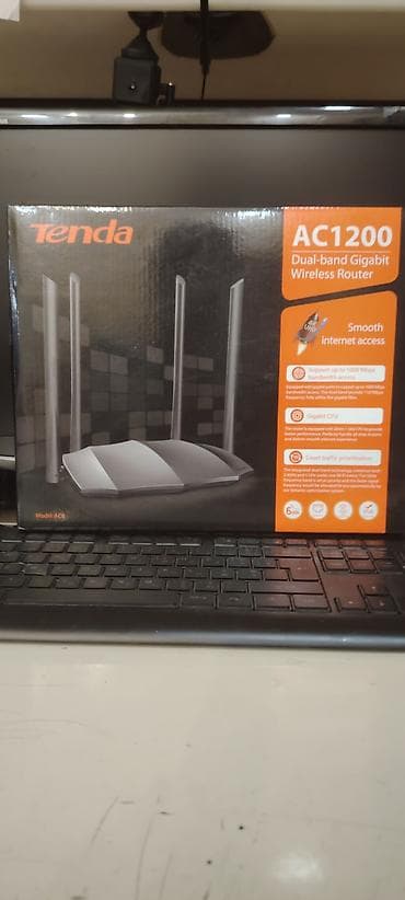 komputer pc: Tenda AC1200 Dual-band Gigabit Wireless Router (Model: AC8) — 2