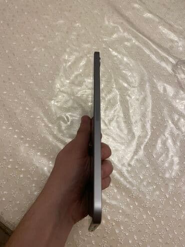 usb uzadıcı: Planşet – metal korpus, düz kənarlı dizayn, boz/gümüş rəng. Əsas — 4