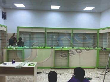 Otaq bitkiləri: Aptek vitrin mebeli — 1