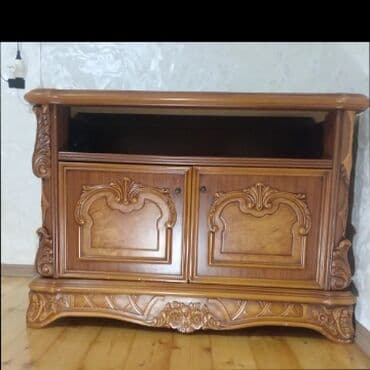 android tv box baku: İşlənmiş, Düz TV altlığı, Polkalı, Malayziya — 10