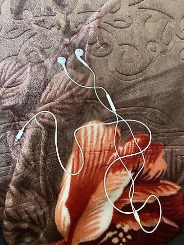 Nausniq arginal kohne ayfonlara duz 14 seriyyalarina kimi taxila