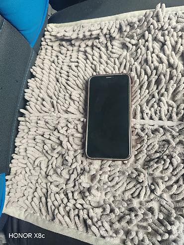 philips xenium 9@9s: IPhone 11, Qara, Face ID — 2