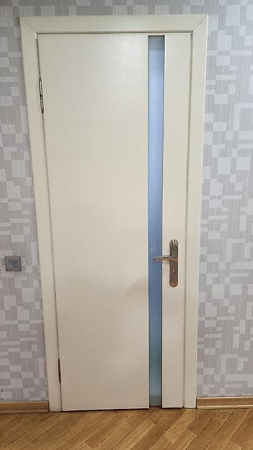 Keyfiyyətli qapilardir. 2 ədəd 2.05 X 0.69 4 edəd 2.05 X 0.79. 6