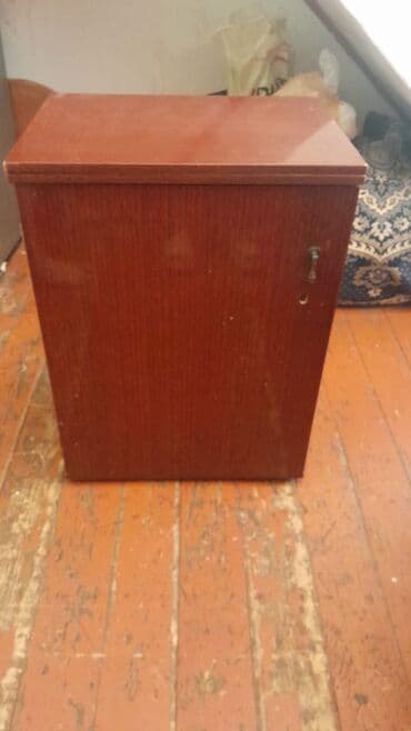 tikiş aparatı: Tikiş maşını Chayka, İşlənmiş,Mexaniki, 2 saplı Ünvandan götürmə — 5