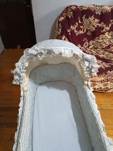 gilan parçaları: Oğlan və qız üçün, İşlənmiş, Yumru, Beşik, Dəst ilə, Matras ilə, Yellənmə mexanizm ilə — 3