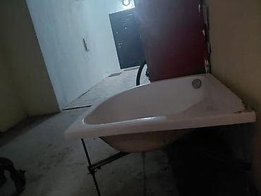 vanna satisi: İşlənmiş künc akril vanna satılır. Qırığı, çatlağı yoxdur. Su — 3