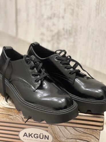 школьные туфли: Туфли, Размер: 39, цвет - Черный, Новый — 1