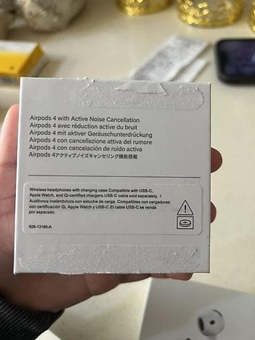 ses ucaldan: Apple AirPods 4 ANC ses kuyun azadılması orjinal 1 hefteden az — 8