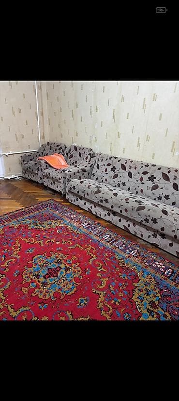 kamod satilir: Divan kreslo 100 azn açlır bazaldı təcili satlır H Aslanov 32dv — 1