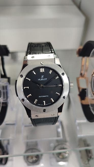 Yeni, Qol saatı, Hublot, rəng - Qara