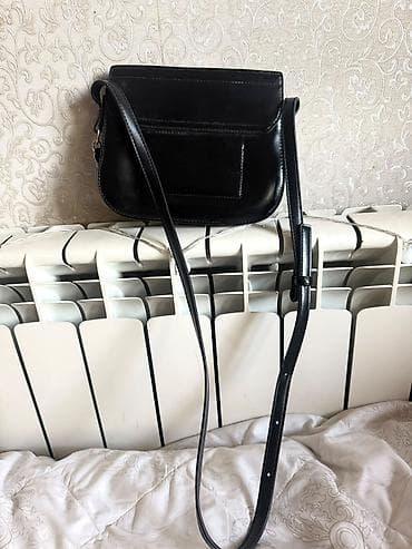 prada eynək: Qara çiyin çantası Miniso - Material: parlaq eko‑dəri - Rəng: tam — 2