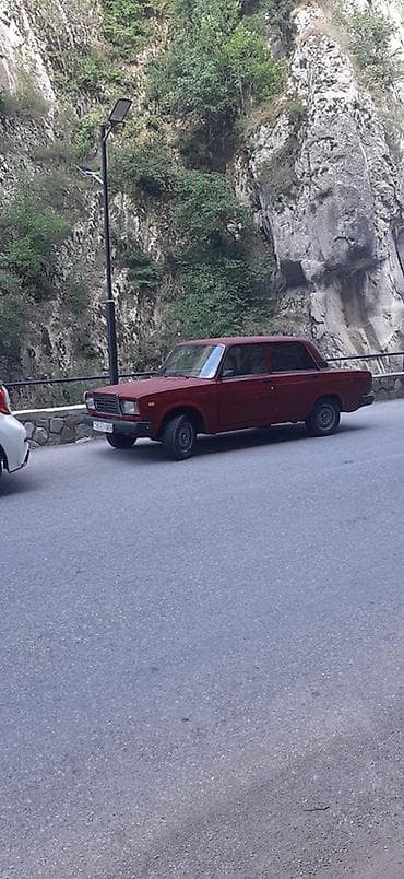 vaz 2107 şəkilləri: VAZ (LADA) 2107: 1.6 l | 2008 il Sedan — 4