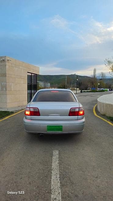 opel omega b: Opel Omega: 2.2 l | 2001 il 32756 km Sedan — 2
